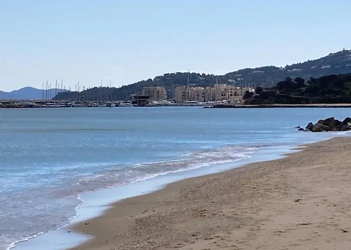 T2 Au Lavandou, Climatise, A Deux Pas De La - Fr-1-308-158