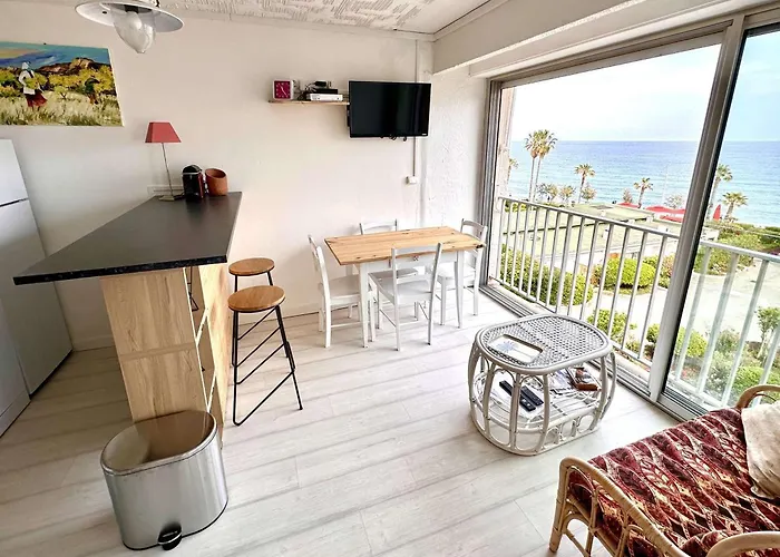 Apartman T2 Au Lavandou, Climatise, A Deux Pas De La - Fr-1-308-158
